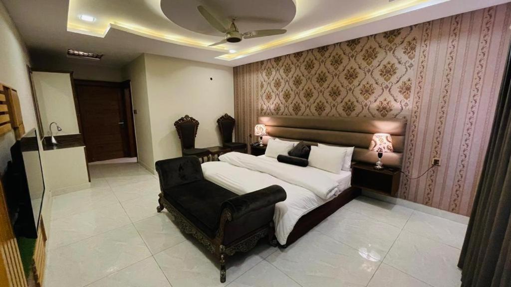 Golden Sand Hotel Rahim Yar Khan Kültér fotó