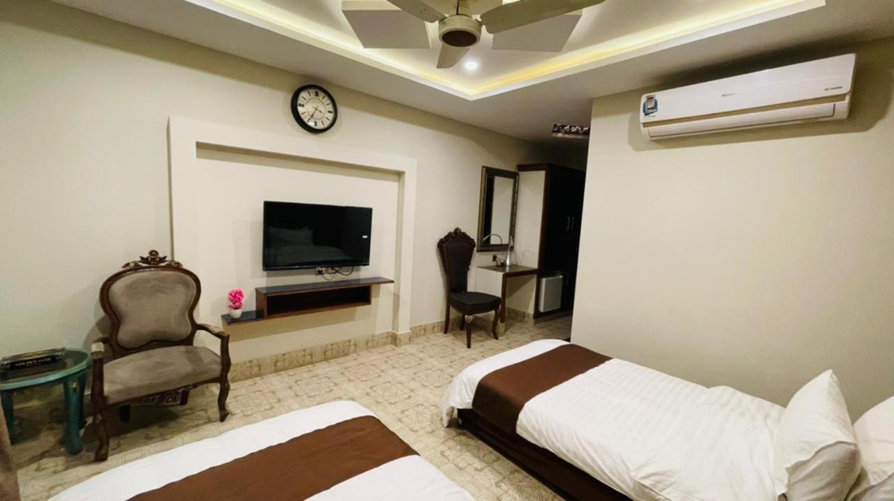 Golden Sand Hotel Rahim Yar Khan Kültér fotó